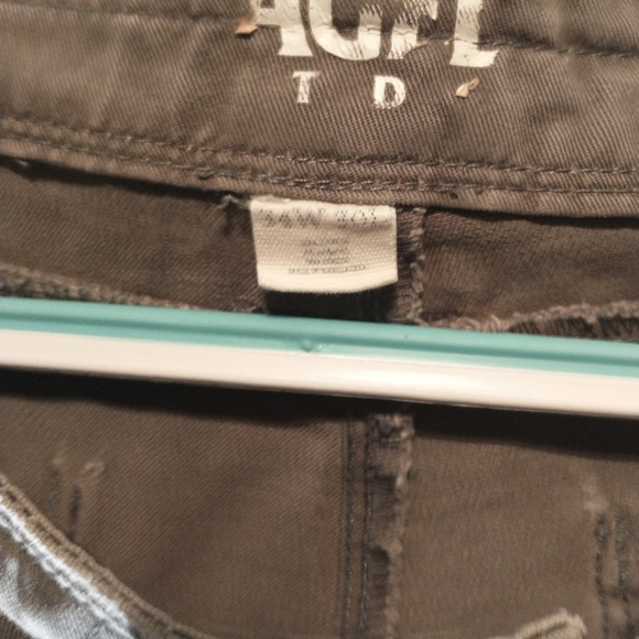 Magellan Hiking Pants - Picture 5 of 5